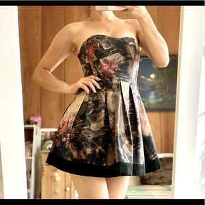 • SOLD• Cute Strapless Mini Dress